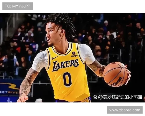 小尼克史密斯回顾湖人媒体日盛况与黄蜂时的鲜明对比