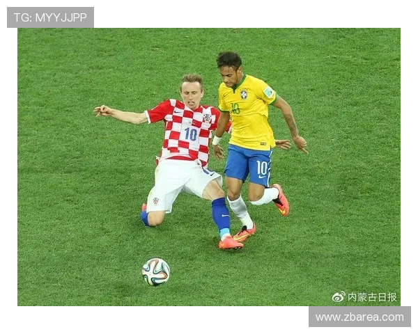 克雷桑身穿巴西9号球衣现场助威激情对决韩国队